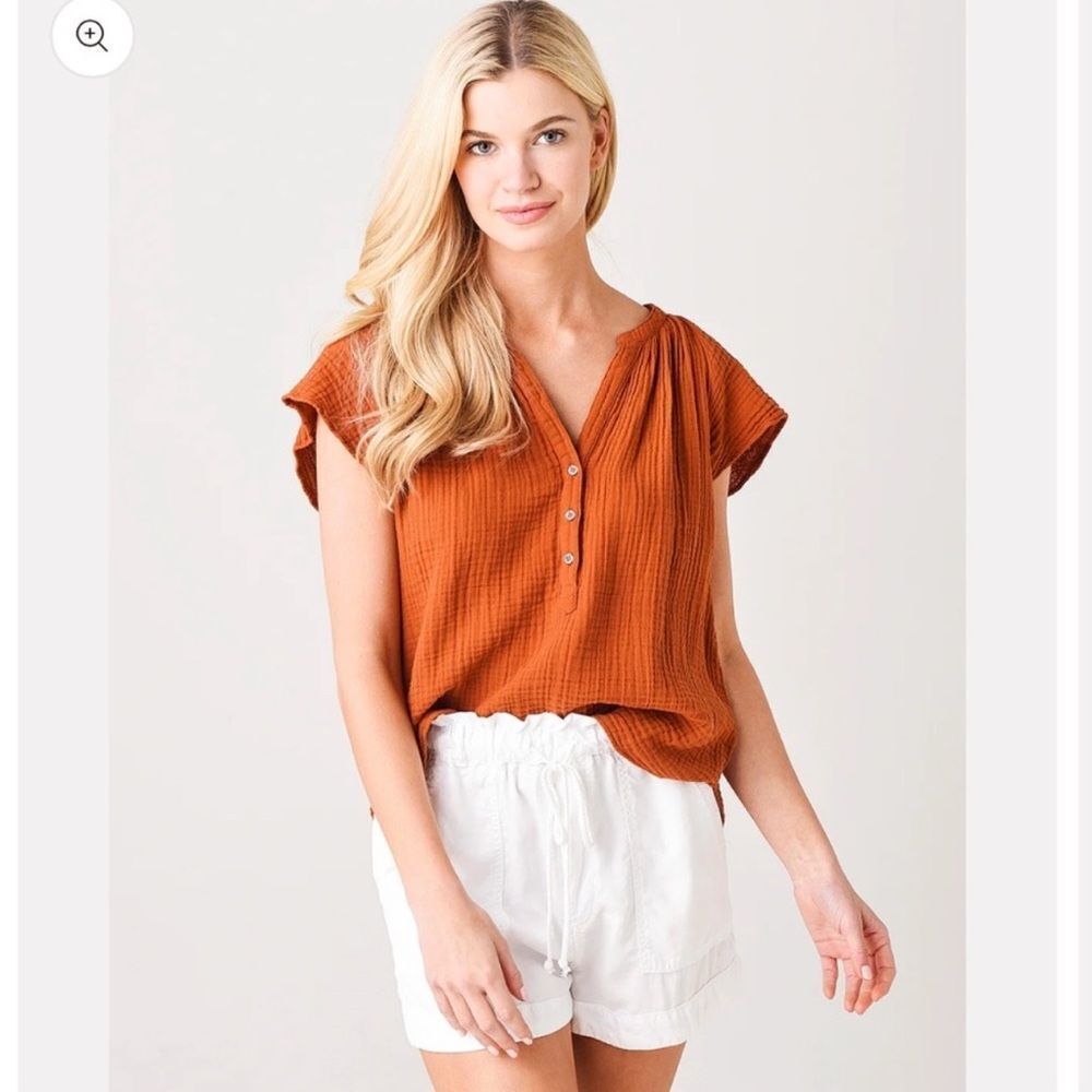 Xirena clay rust Kimber short flutter sleeve top shirt size large L